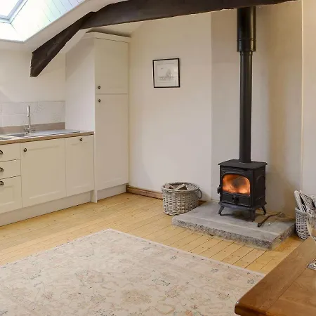 Swallowholm 6 Vakantiehuis *